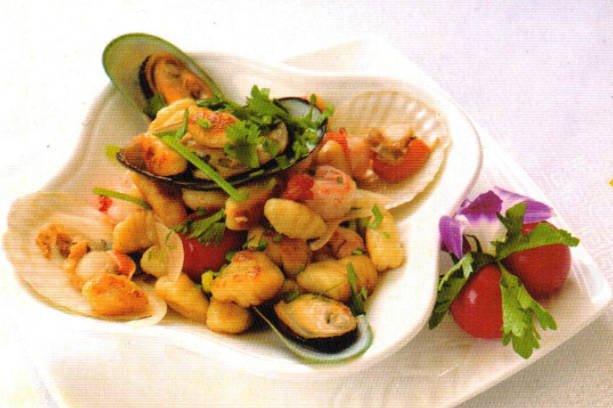 Potato Gnocchi with Seafood Stir-fry