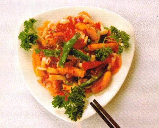 Thai Sauce Potato Sticks with Seafood Mushrooms